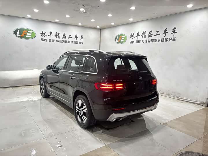 Фото 6 - Mercedes-Benz GLB-Class