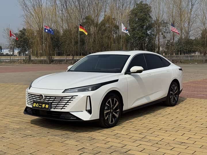 Photo 1 - Changan Eado Plus