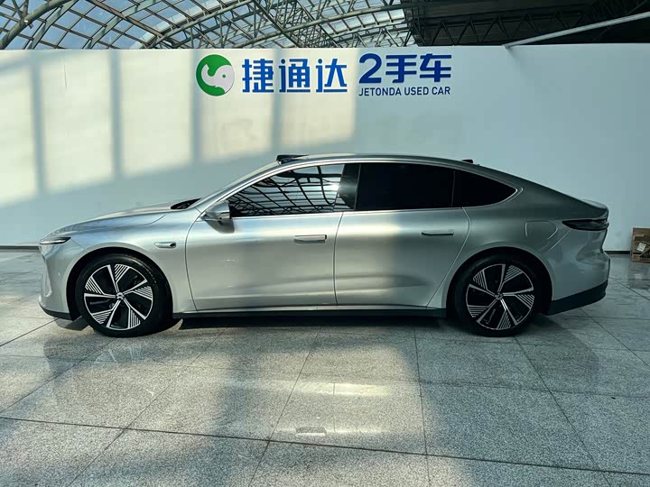 Фото 2 - Nio ET7