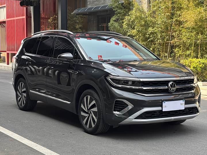 Фото 3 - Volkswagen Talagon