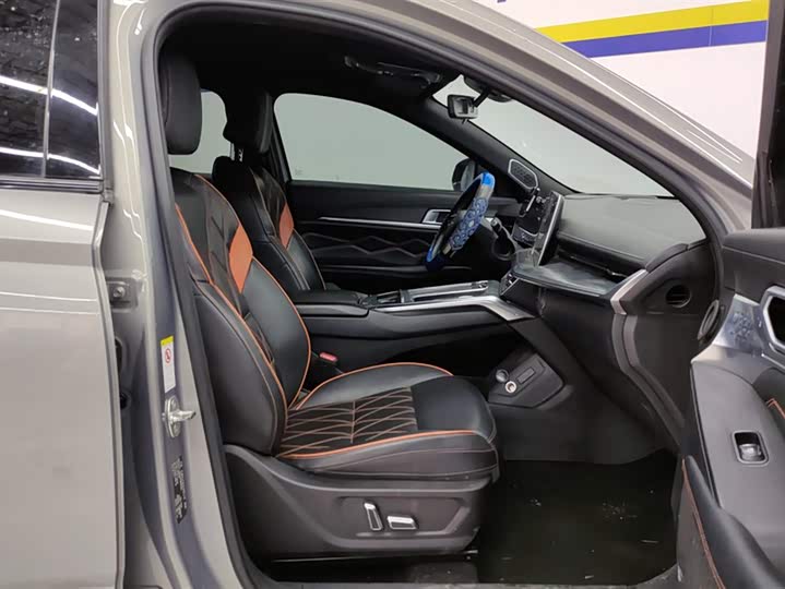 Фото 8 - Haval F7 (Monster)