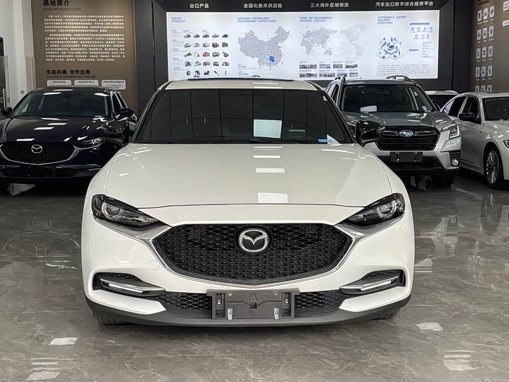 Фото 2 - Mazda CX-4