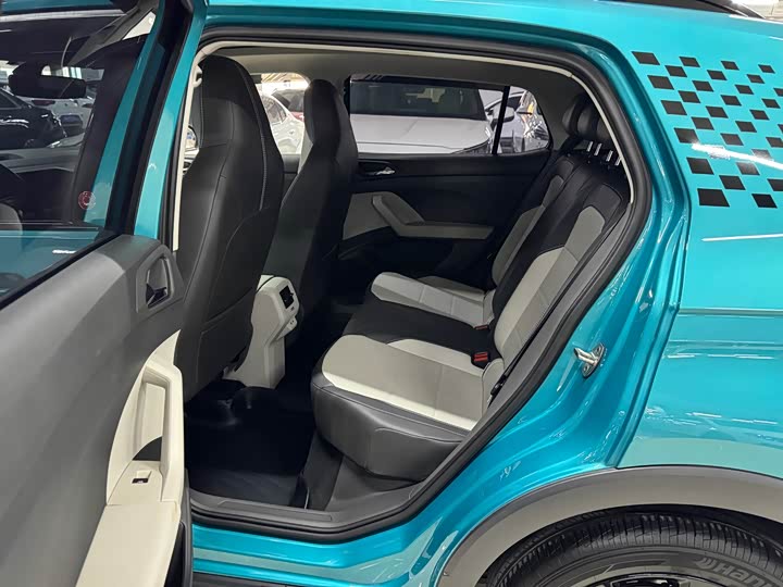 Фото 4 - Volkswagen T-Cross