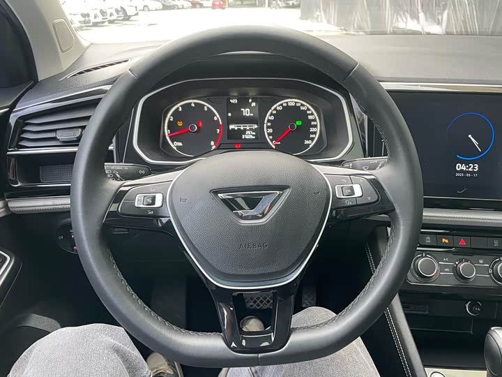 Фото 7 - Jetta VS5