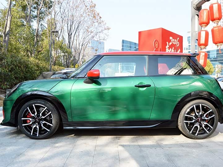 Photo 5 - Mini Mini JCW