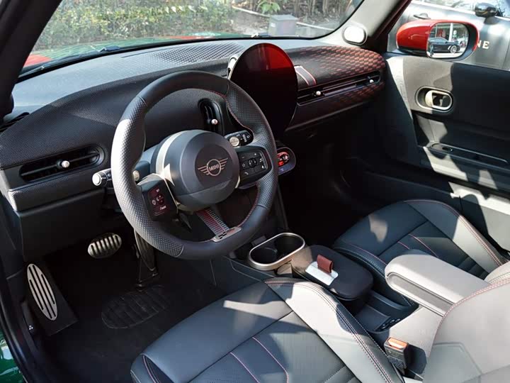 Photo 6 - Mini Mini JCW