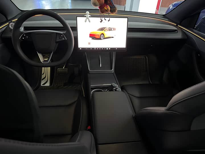 Фото 4 - Tesla Model Y