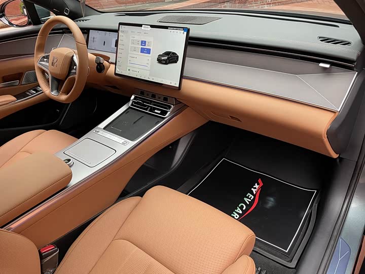 Фото 9 - BYD Han L