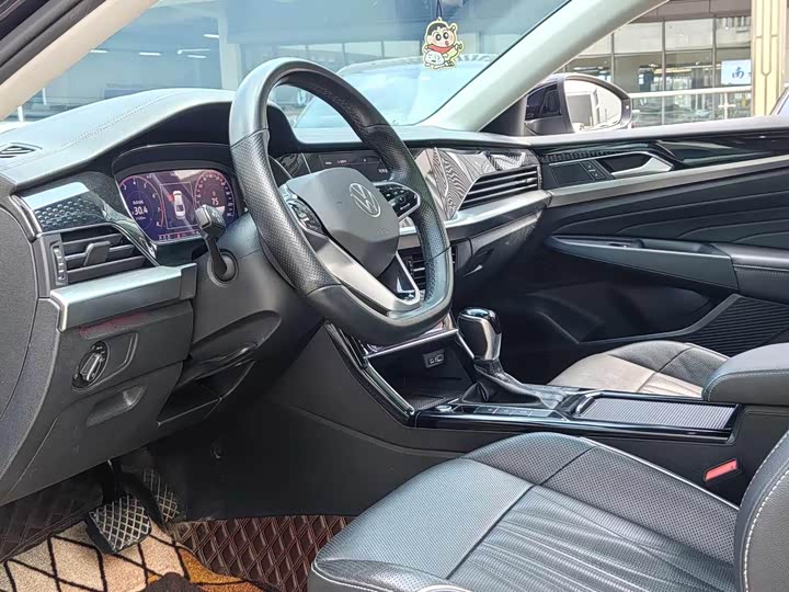 Фото 2 - Volkswagen Passat