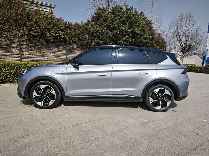 Фото 9 - BAIC Arcfox Alpha T