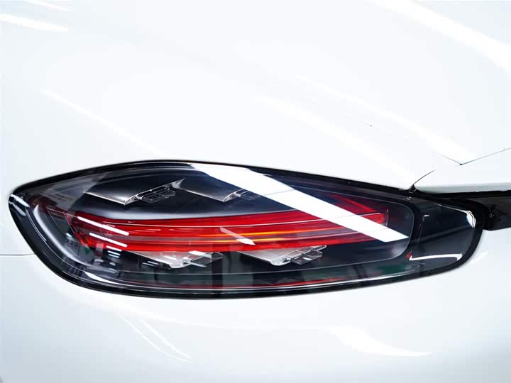 Фото 4 - Porsche 718