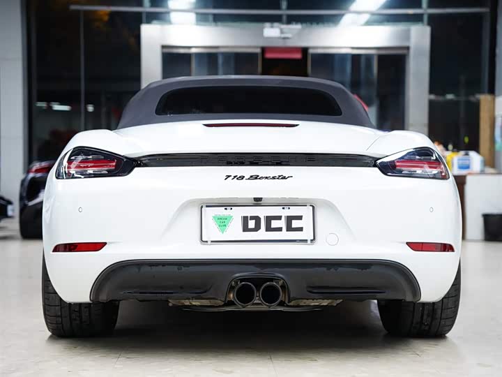 Фото 8 - Porsche 718