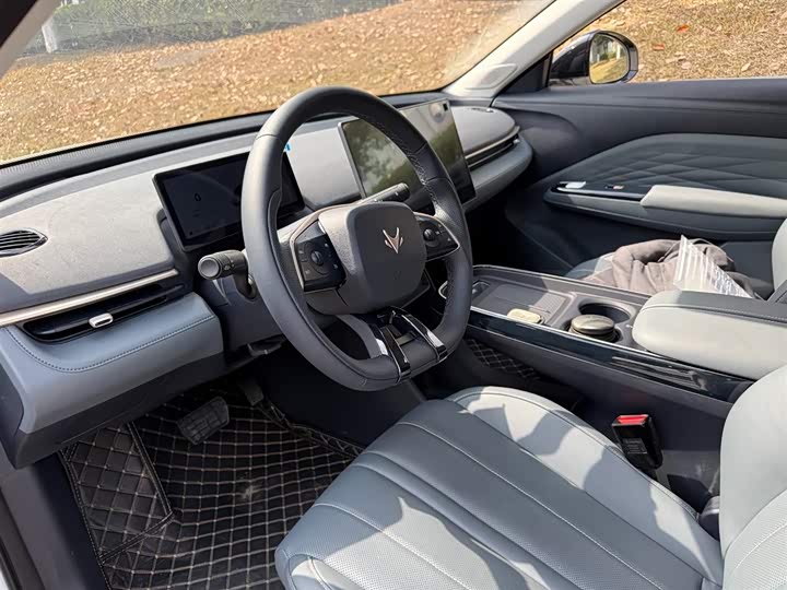 Фото 7 - BAIC Arcfox T1