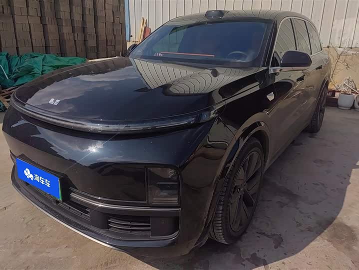 Фото 1 - LiXiang L8