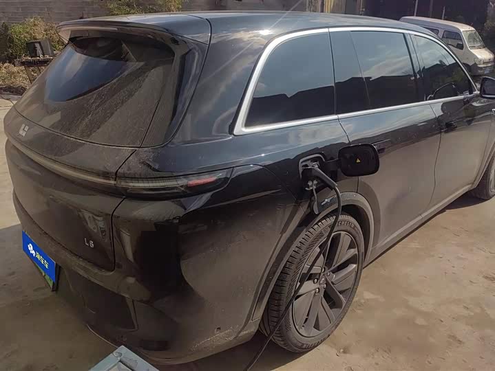 Фото 3 - LiXiang L8