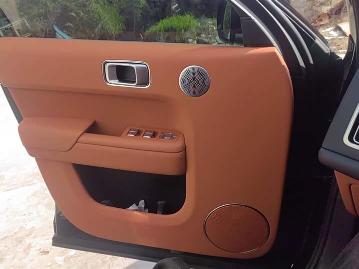 Фото 7 - LiXiang L8