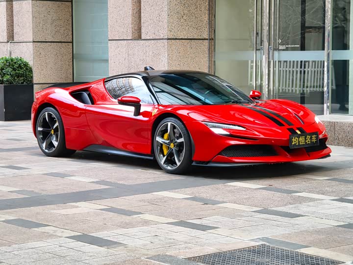 Фото 1 - Ferrari SF90