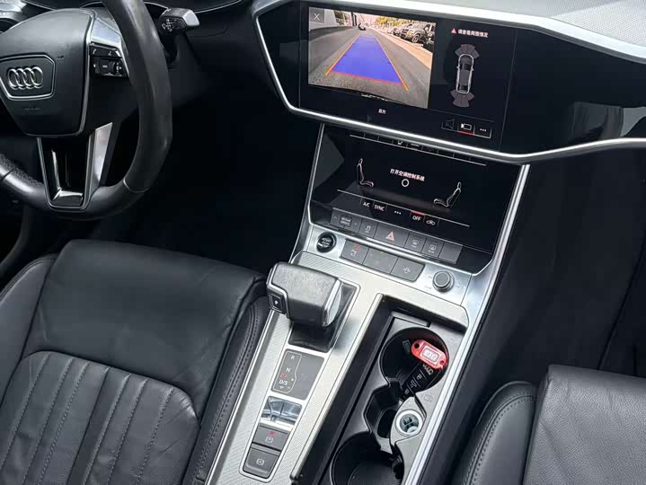 Photo 6 - Audi A6L
