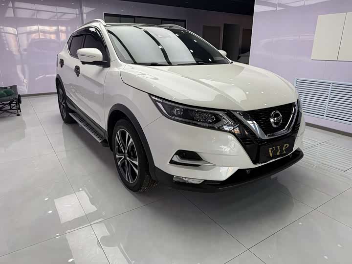 Фото 7 - Nissan Qashqai
