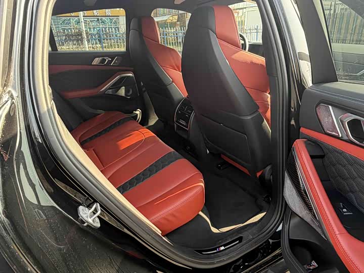 Фото 6 - BMW X6 M