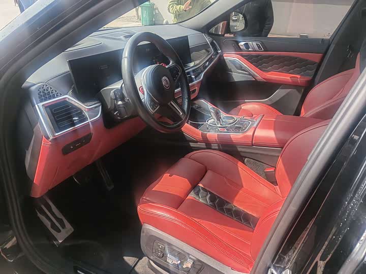 Фото 7 - BMW X6 M