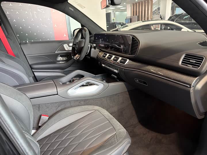 Фото 9 - Mercedes-Benz GLS-Class AMG