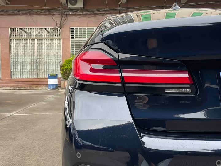 Фото 8 - BMW 5 Series