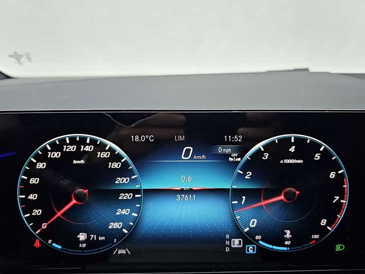 Photo 7 - Mercedes-Benz GLA-Class