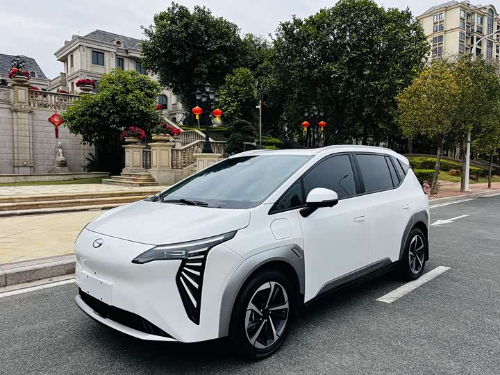 Фото 1 - GAC Aion Y