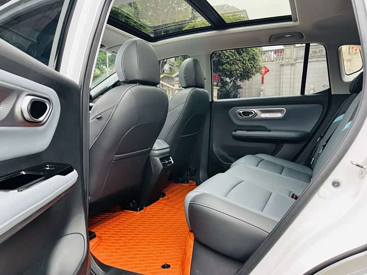 Фото 4 - GAC Aion Y