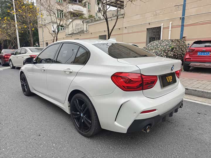 Фото 5 - BMW 1 Series