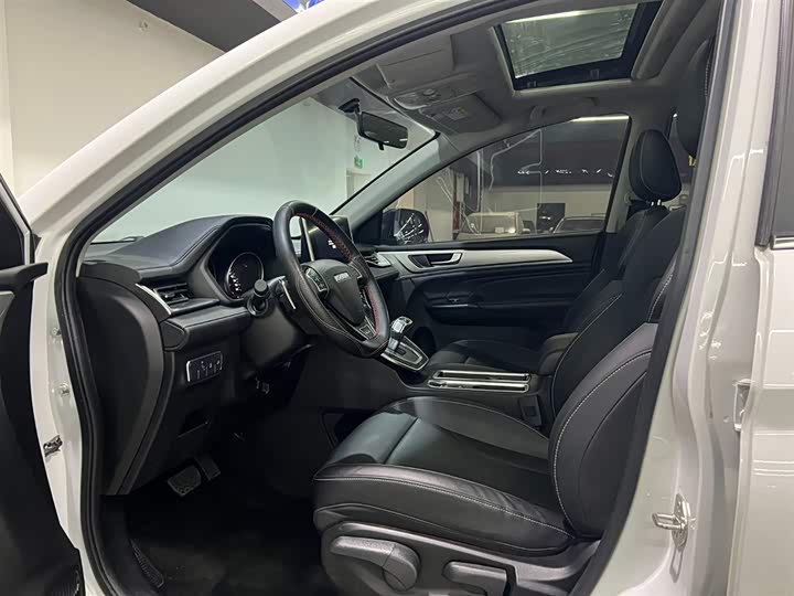 Фото 8 - Haval M6