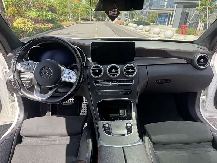 Фото 5 - Mercedes-Benz C-Class