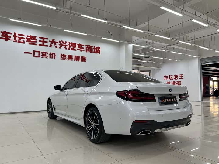 Фото 6 - BMW 5 Series