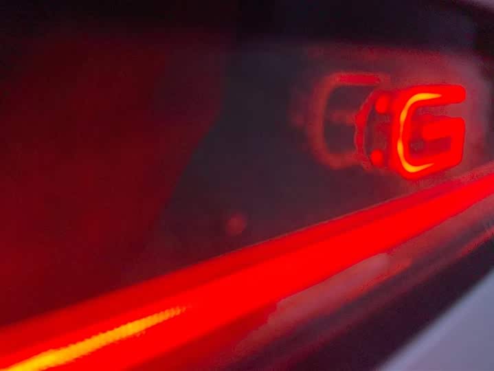 Фото 4 - XPeng X9