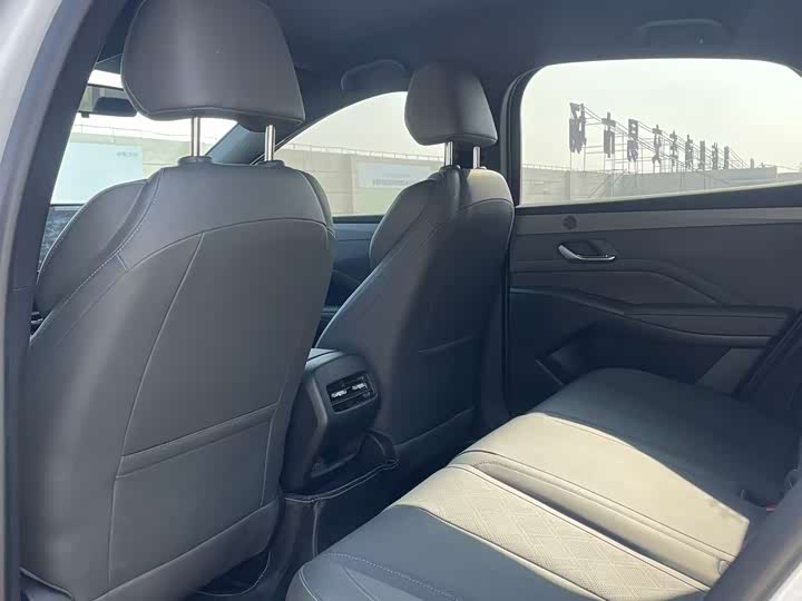 Фото 5 - BYD Qin Plus