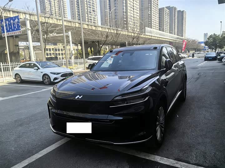 Photo 1 - Nio Onvo L90