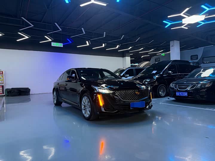 Фото 3 - Cadillac CT5