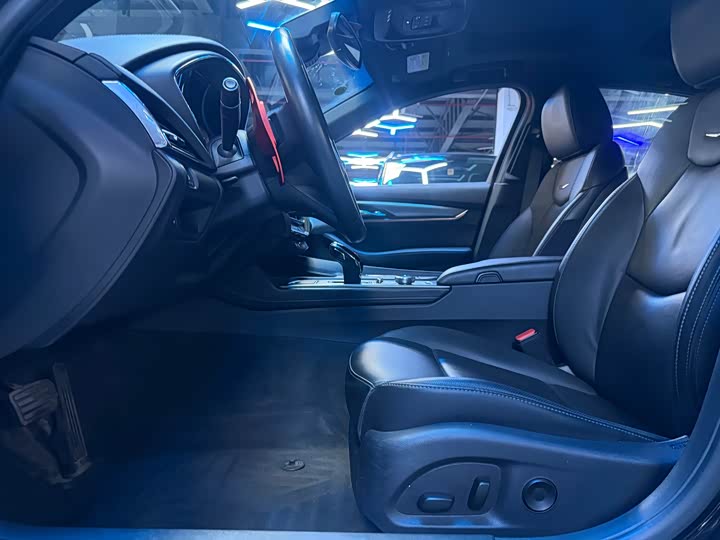 Фото 5 - Cadillac CT5