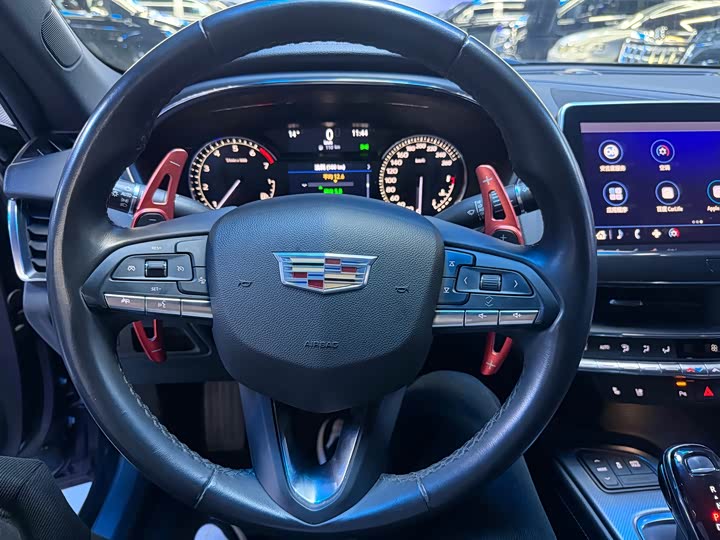 Фото 7 - Cadillac CT5