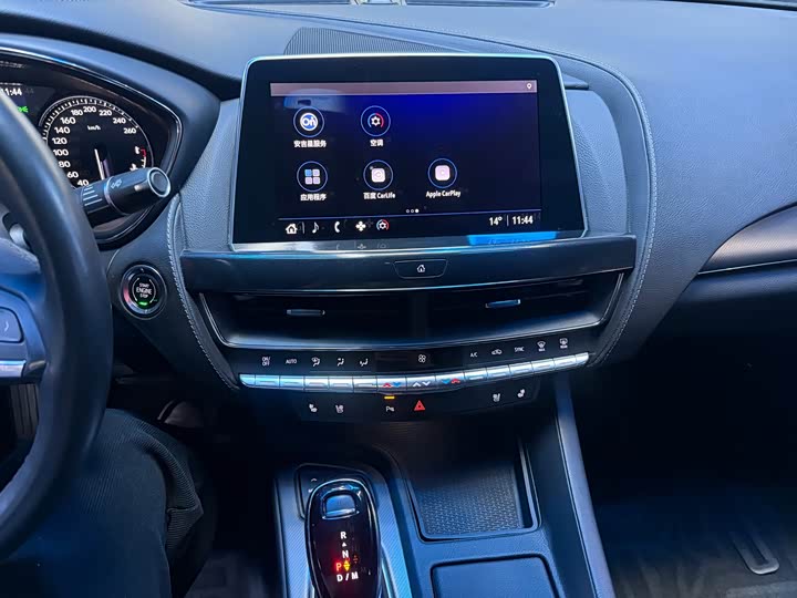 Фото 8 - Cadillac CT5