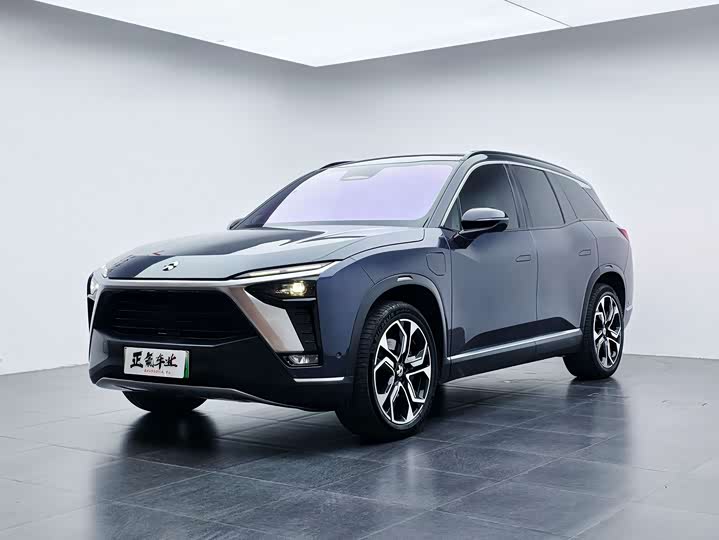 Фото 1 - Nio ES8