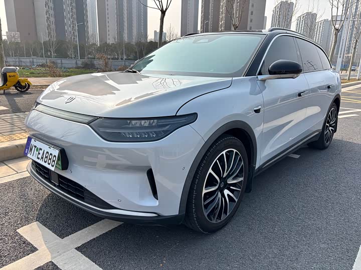 Фото 1 - Leapmotor C11