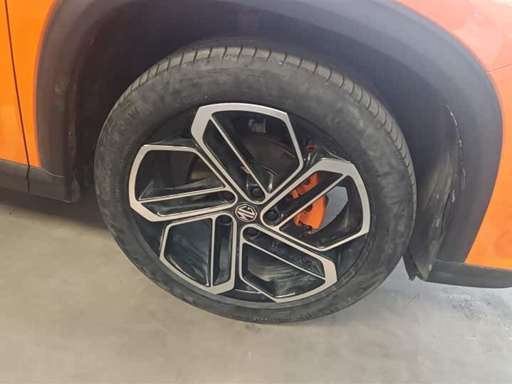 Фото 6 - MG Motor One