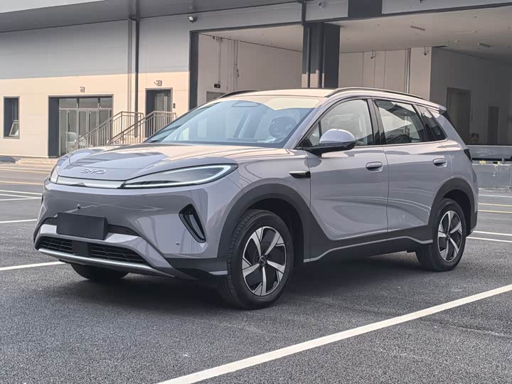 Photo 1 - BYD Sea Lion 05 EV