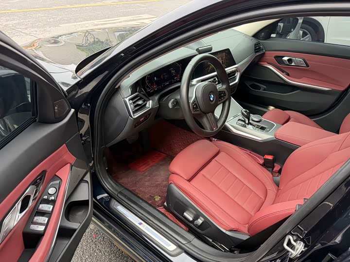 Фото 4 - BMW 3 Series