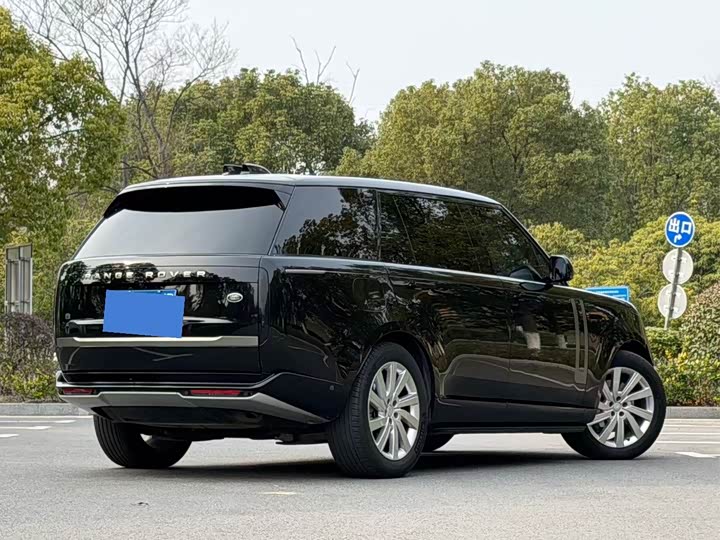 Photo 4 - Land Rover Range Rover