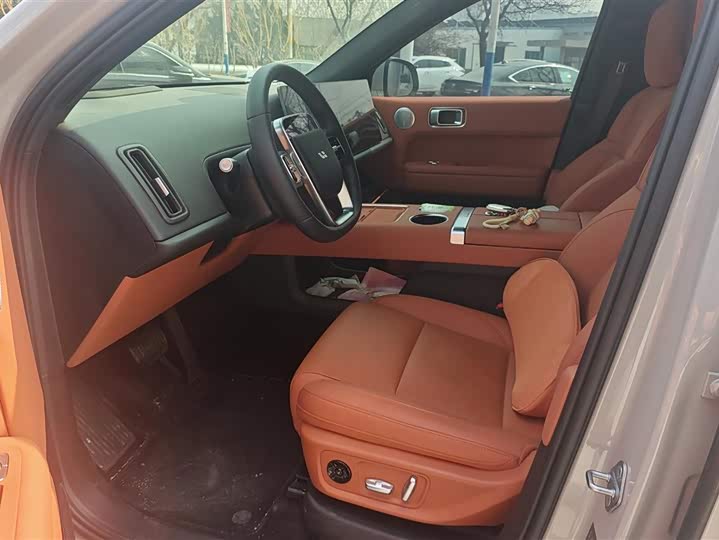 Фото 9 - LiXiang L6