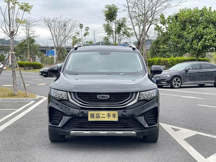 Фото 2 - Geely Okavango