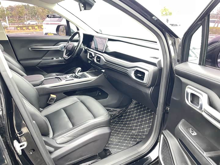 Фото 6 - Geely Okavango